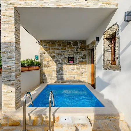 Casa Piccola Leona Groznjan